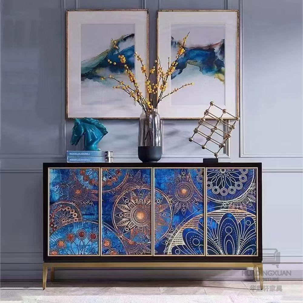 Buffet 4 portes laqué noir à motifs mandala bleu et or – Harmonie Azur