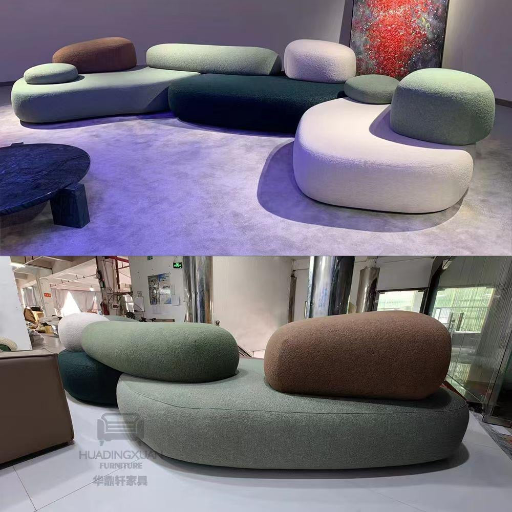 Canapé modulaire en tissu bouclé aux formes galets – Cloud Modular