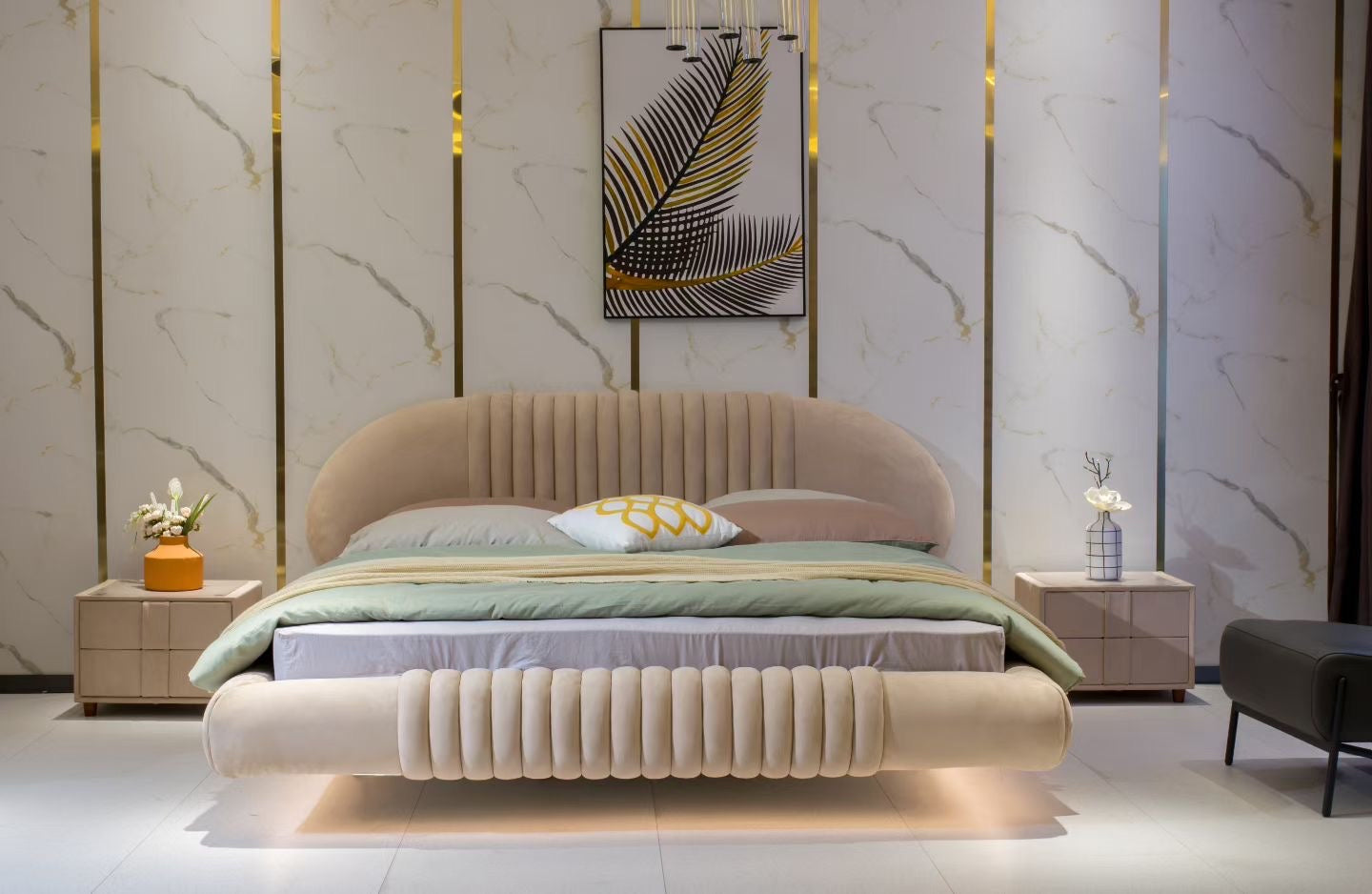Lit en velours côtelé beige à tête de lit arrondie capitonnée – Royal Curve