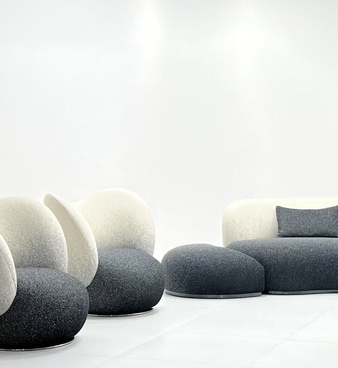 Salon lounge sculptural en tissu bouclé bicolore écru et anthracite – Cloud Sculpt