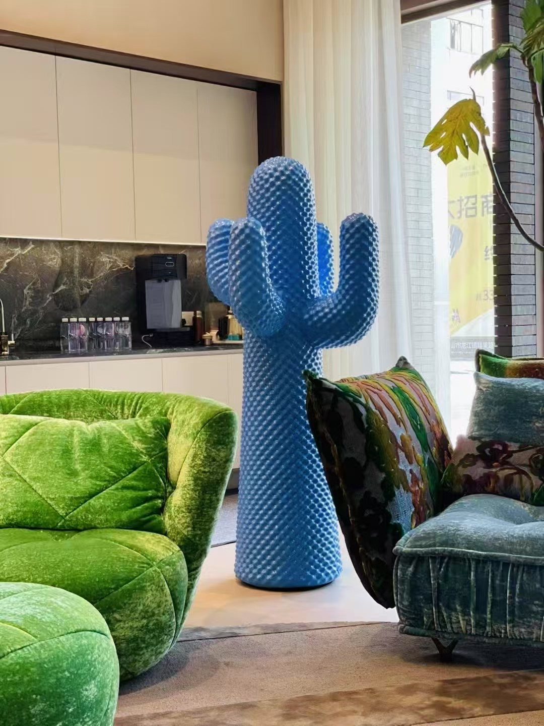 Sculpture Cactus décorative XL en résine gaufrée - Pop Art