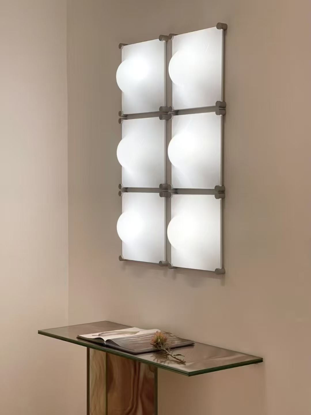 Applique murale modulaire en verre opalin bombé – Grid Glass
