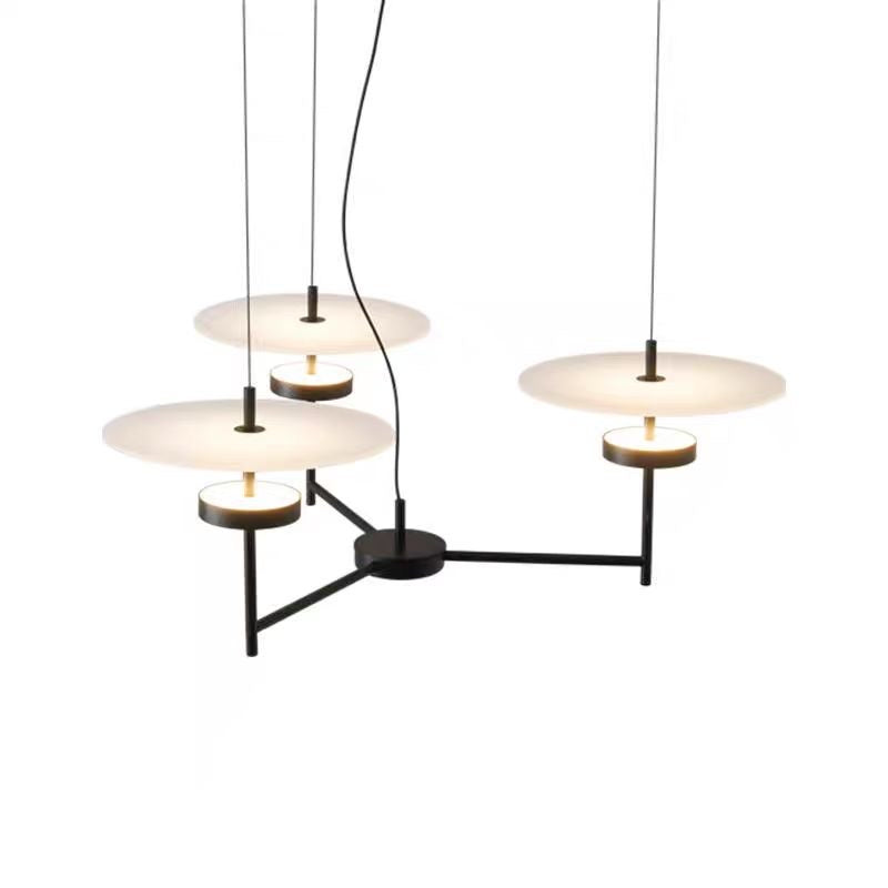 Suspension Luna Balance en métal noir et verre opalin à 3 diffuseurs