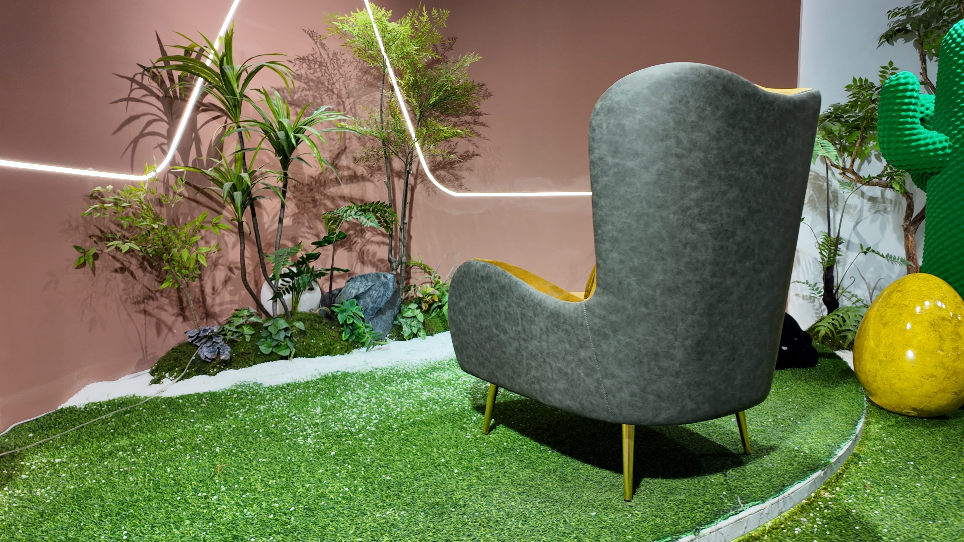 Fauteuil design bicolore velours gris anthracite et jaune moutarde – Arketipo