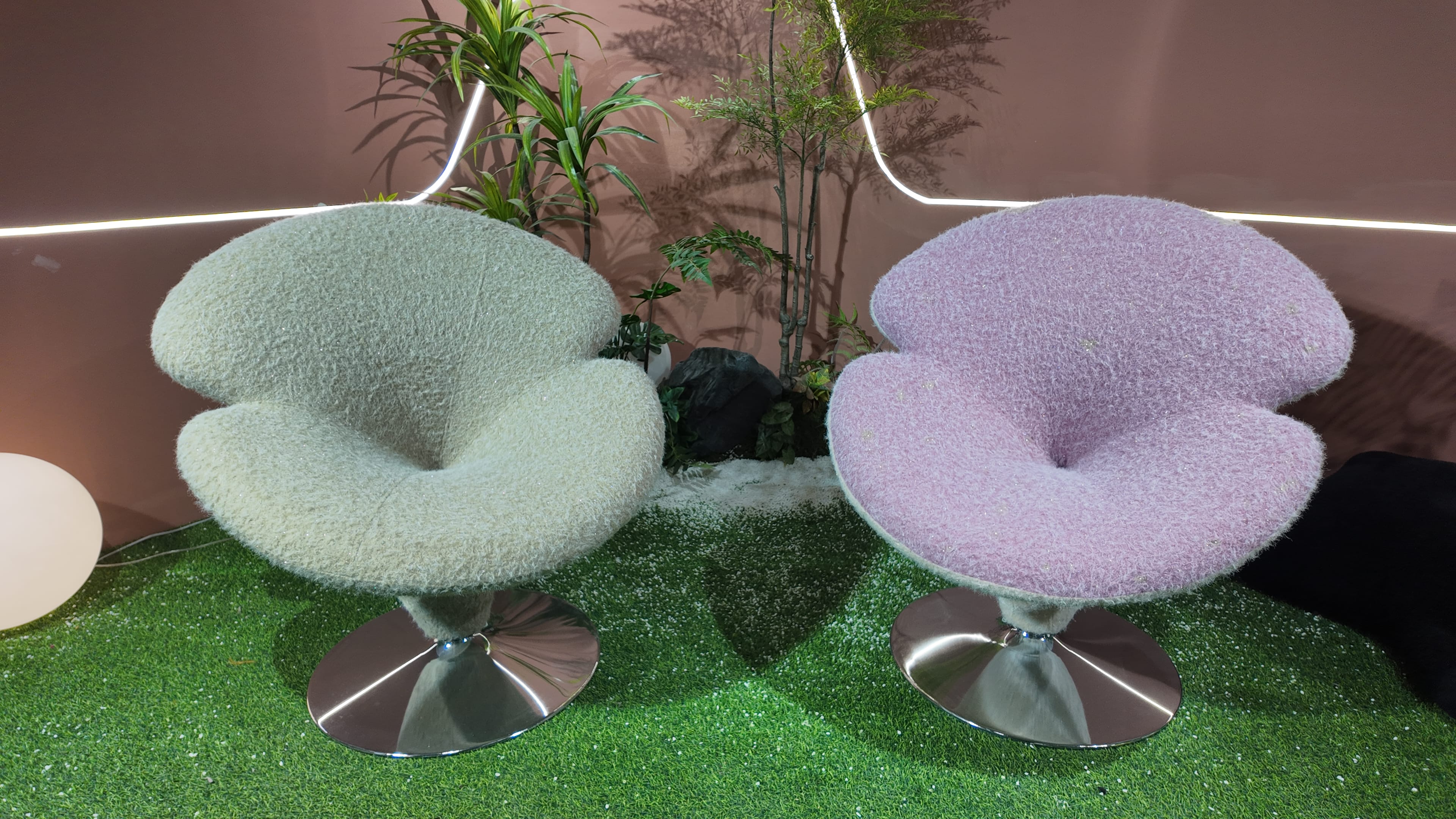 Fauteuil pivotant en tissu bouclette forme fleur – DUO FLOWER