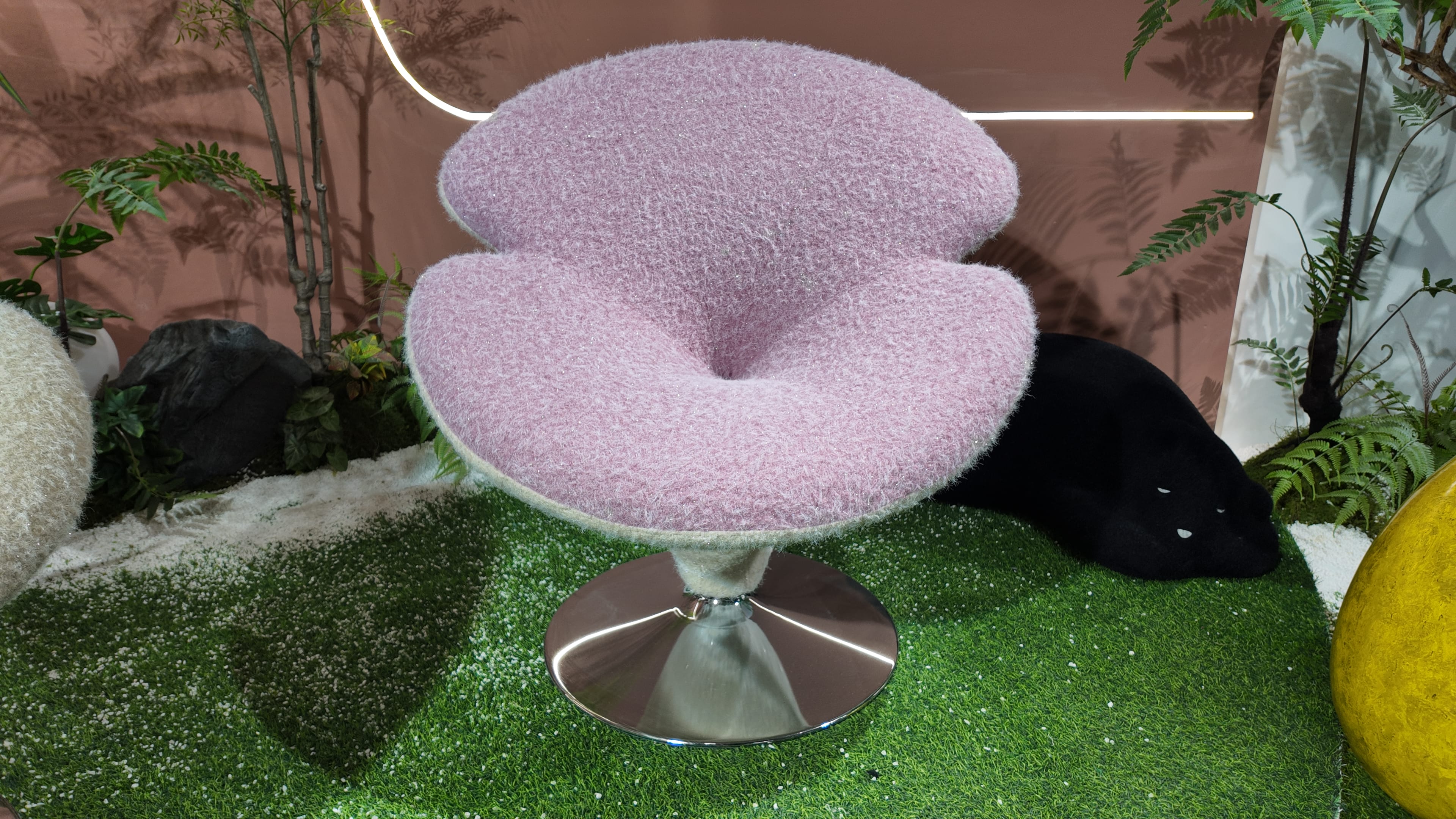 Fauteuil pivotant en tissu bouclette forme fleur – DUO FLOWER