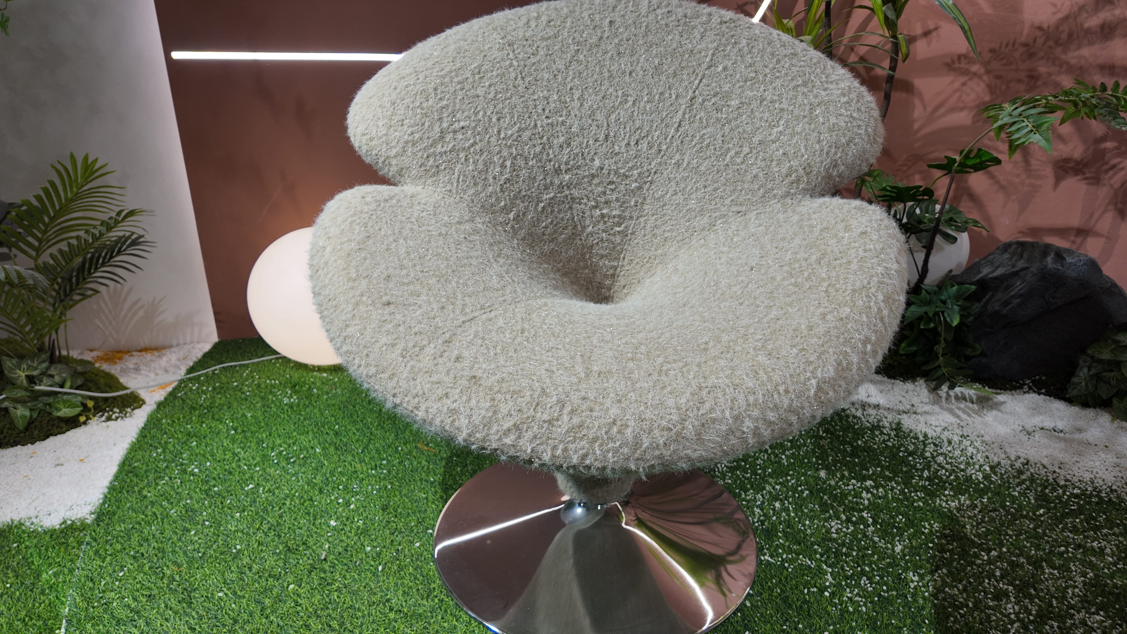 Fauteuil pivotant en tissu bouclette forme fleur – DUO FLOWER