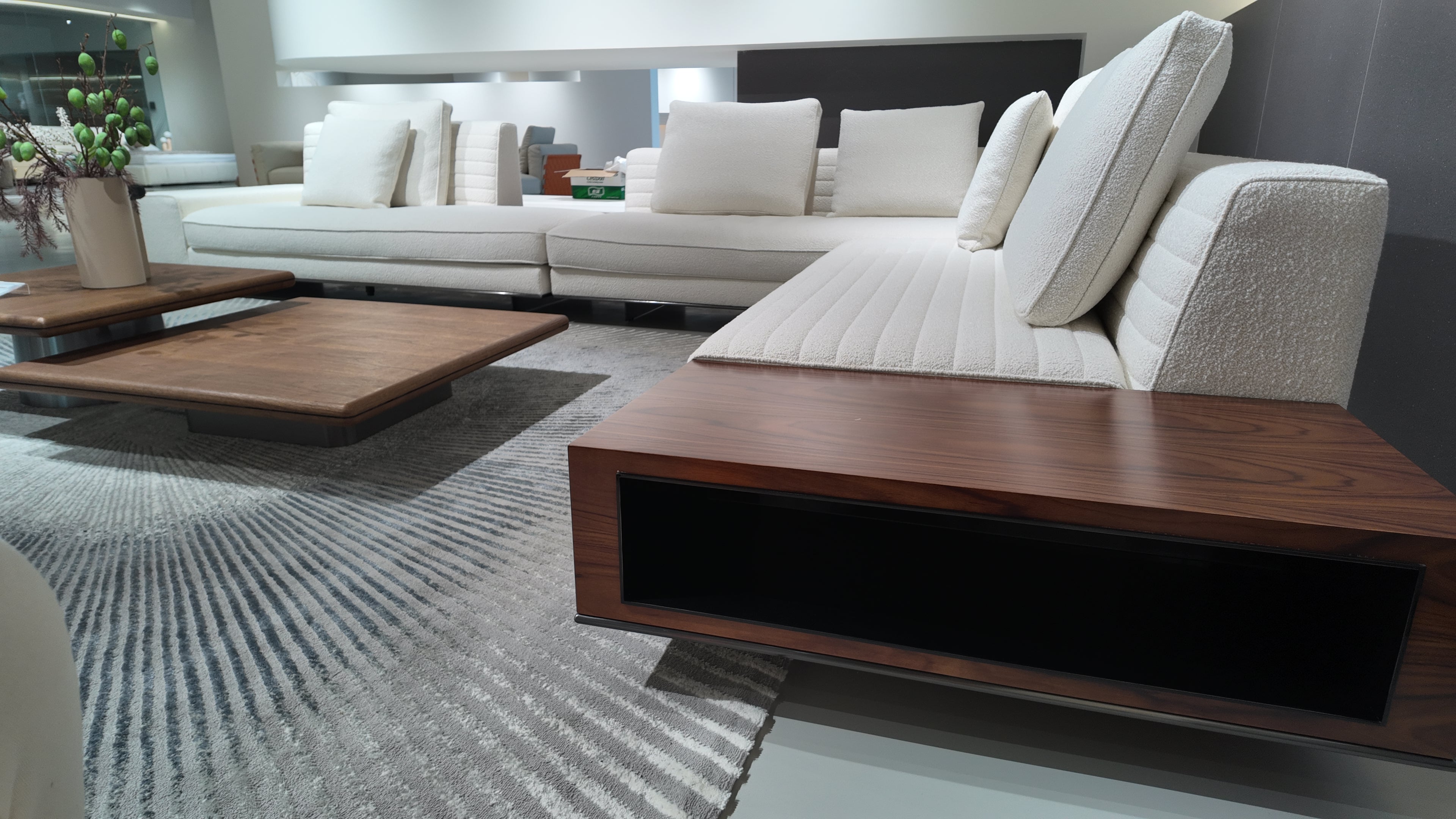 Cream & Walnut living room – Discreet Opulence Collection