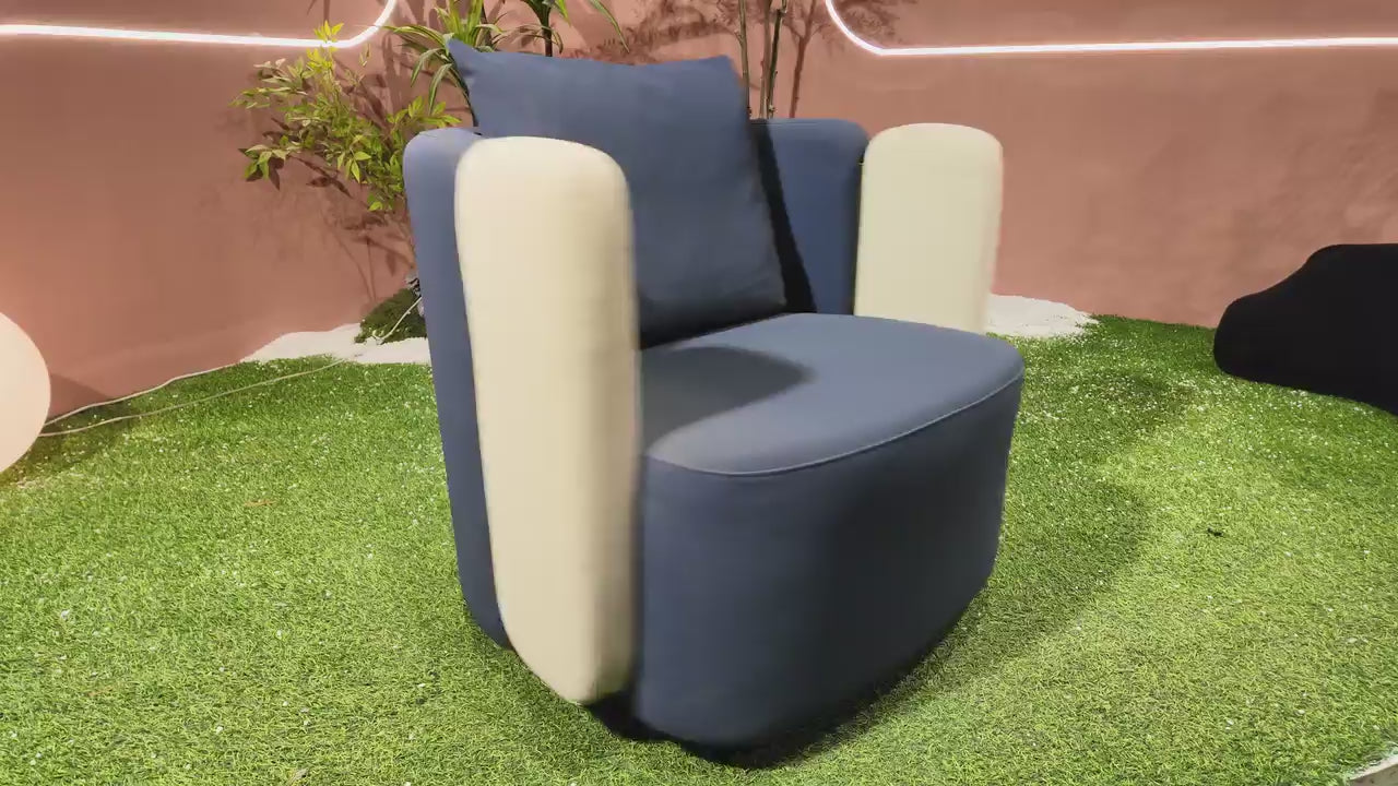 Fauteuil lounge bicolore en cuir crème et bleu marine – DUO