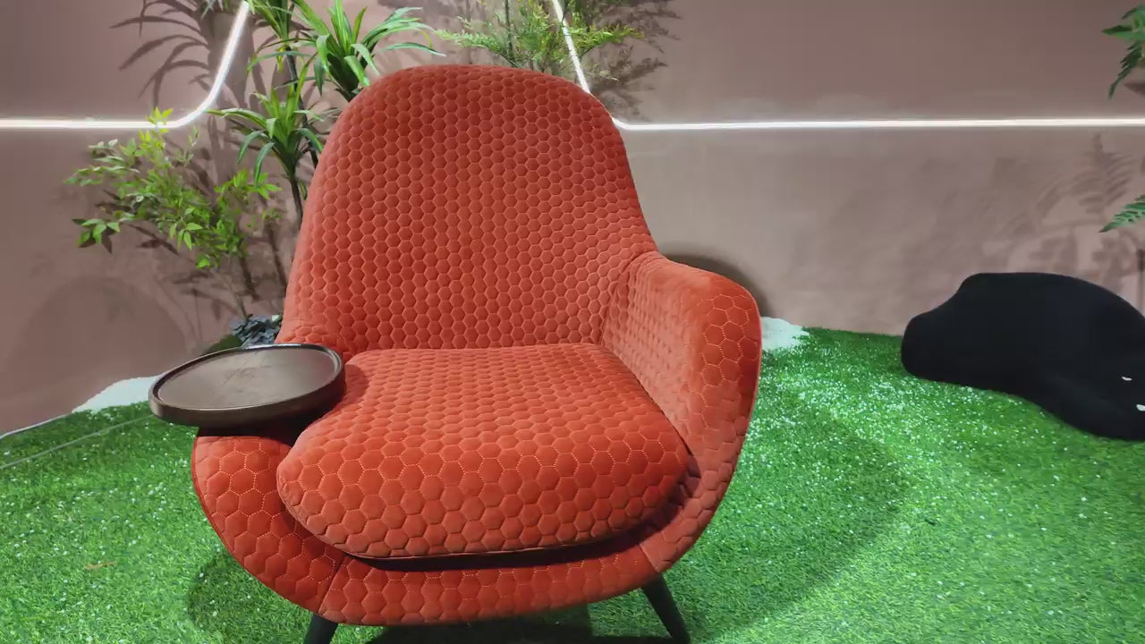 Fauteuil lounge en velours matelassé hexagonal orange terracotta – Hexa