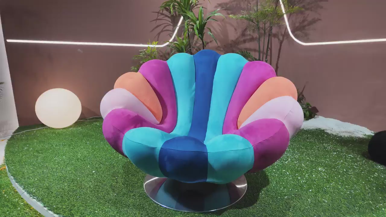 Fauteuil pivotant en velours multicolore façon coquillage – Arc-en-Ciel
